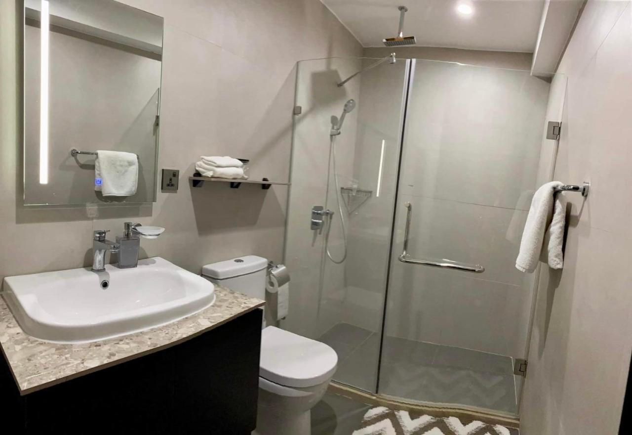 Aeon Towers Executive Suite 2Br 18Th Floor Davao City Exteriör bild
